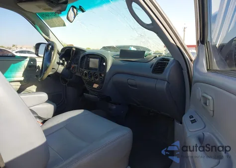 2002 Toyota Tundra Sr5 z USA, uszkodzony, nr VIN 5TBRN34142S330570